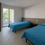 Super Modern Flat With Large Balcony In شقة *