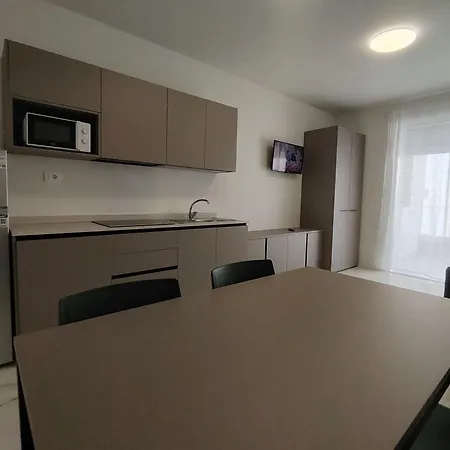 Super Modern Flat With Large Balcony In Bibione