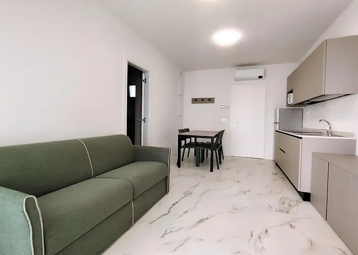 Apartment Super Modern Flat With Large Balcony In